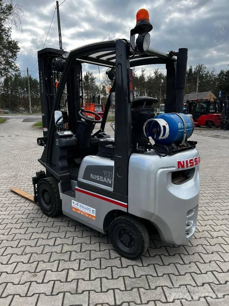 Nissan P1D1A18LQ Carrelli elevatori GPL