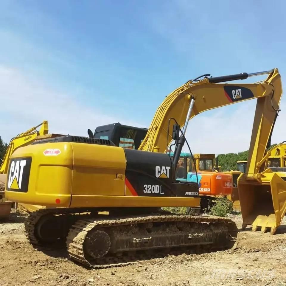 CAT 320 D L Escavatori medi 7t - 12t