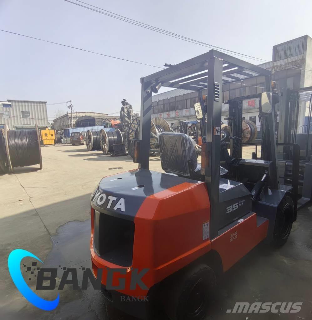 Toyota 35 Carrelli elevatori diesel
