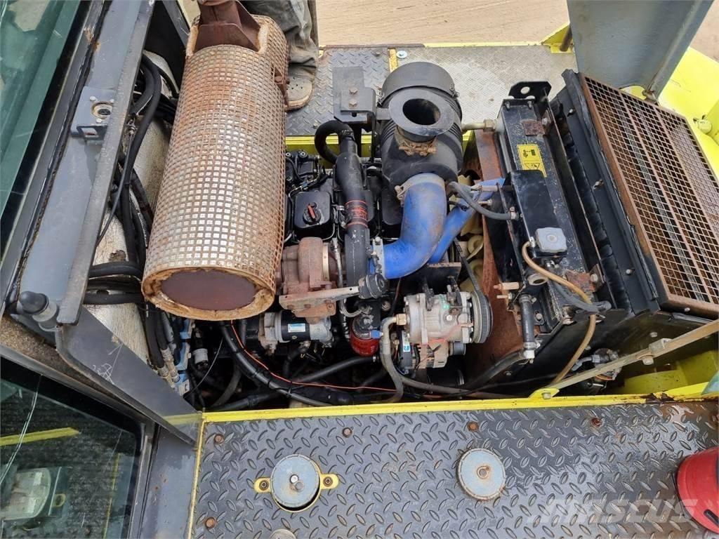 Ammann AP 240 Rulli gommati