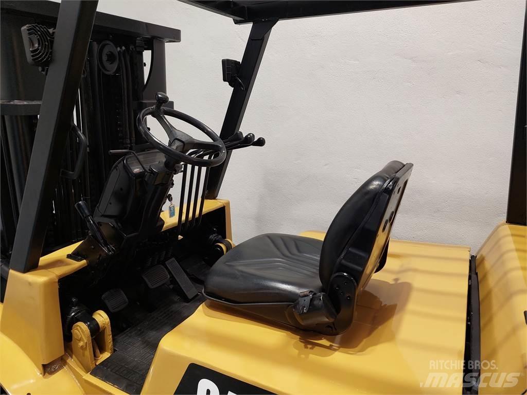 CAT DP50K MC Carrelli elevatori diesel