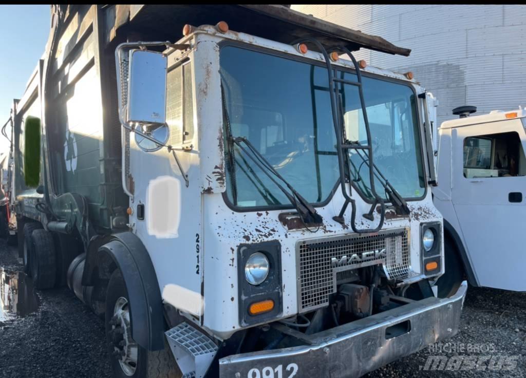 Mack MR600 Camion dei rifiuti