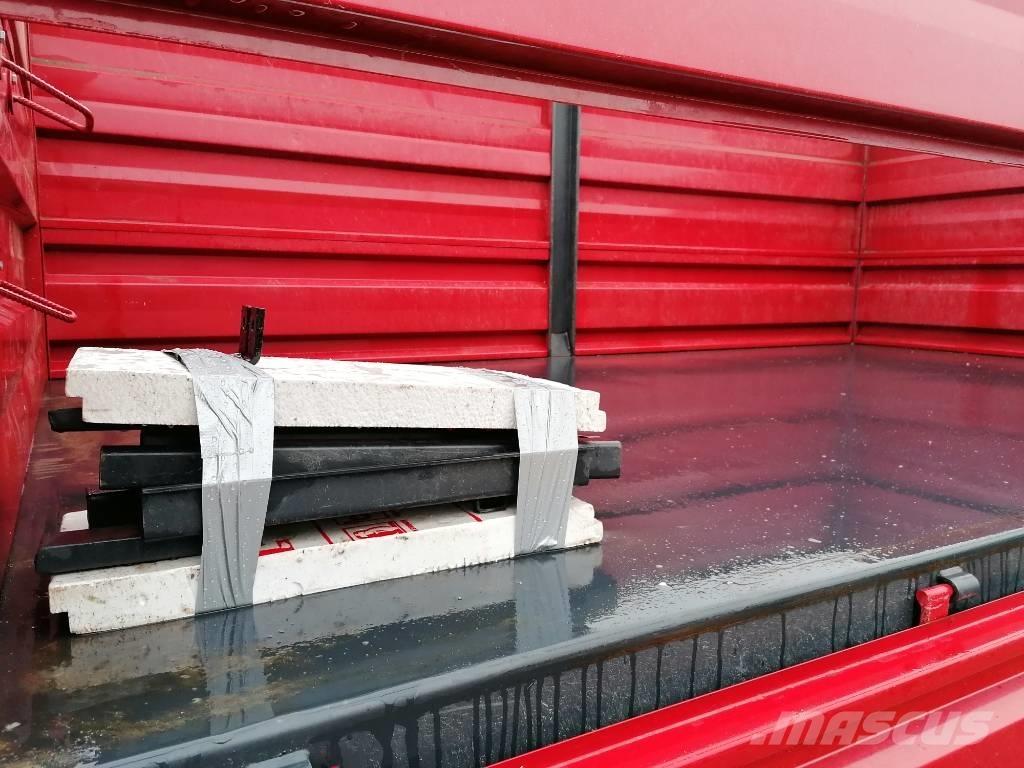 Tuhti WS100 Rimorchi multiuso