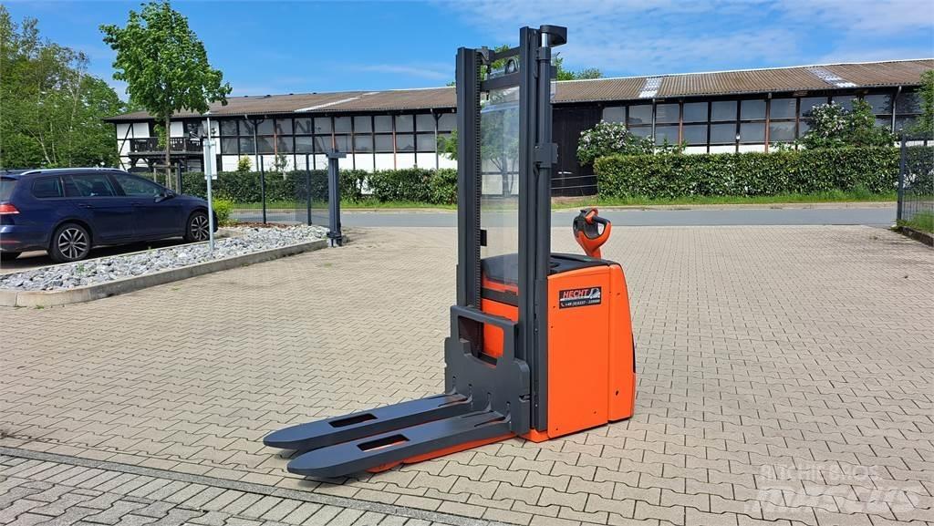Linde L20 Transpallet uomo a terra