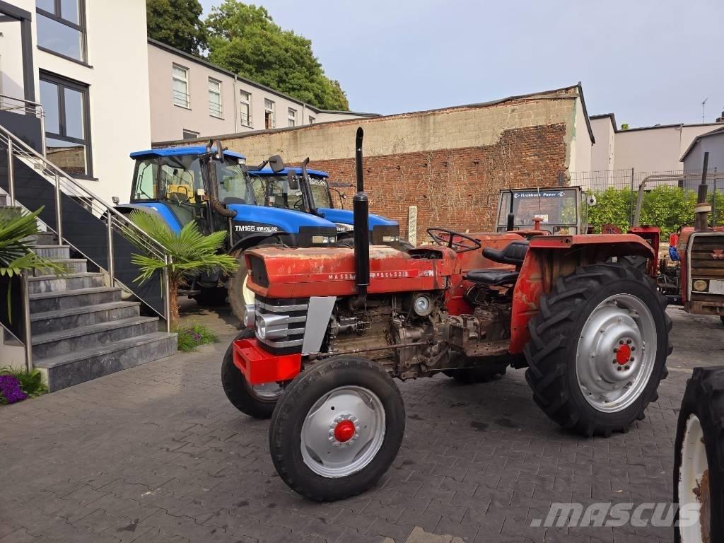 Massey Ferguson 158 Trattori