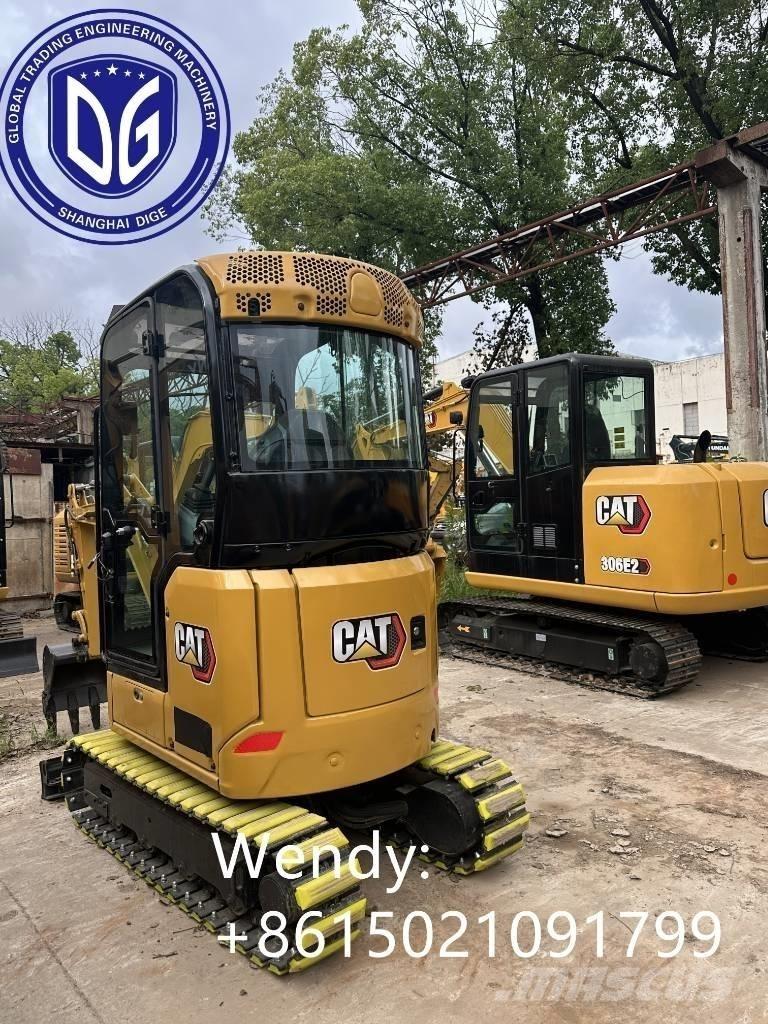CAT 302 Miniescavatori
