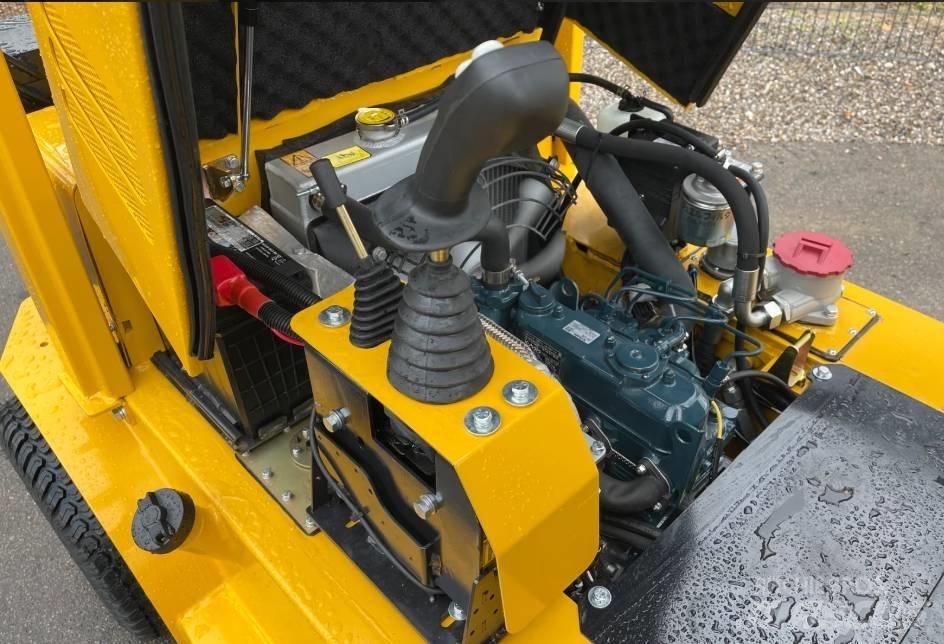  Geländestapler CD10 Carrelli elevatori diesel