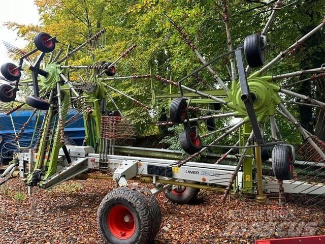 CLAAS Liner 3500 Ranghinatori