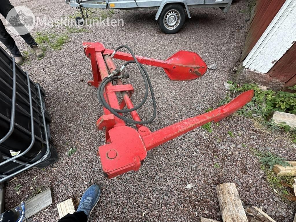 Volvo BM 620 Pale gommate
