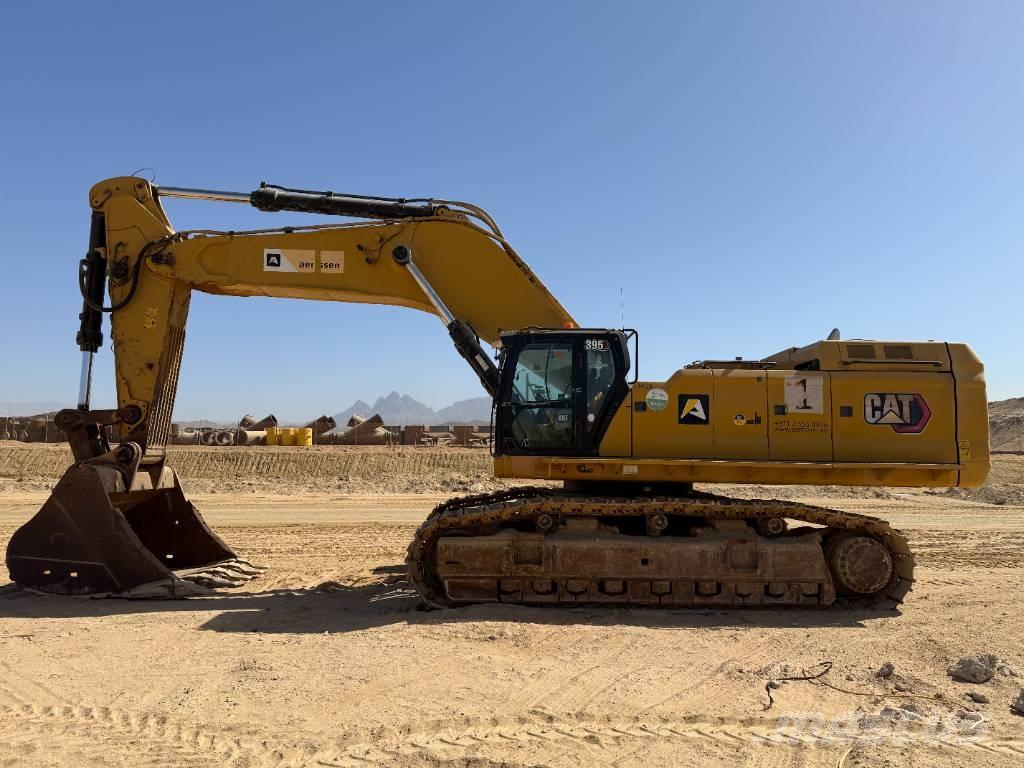 CAT 395 (Saudi Arabia) Escavatori cingolati