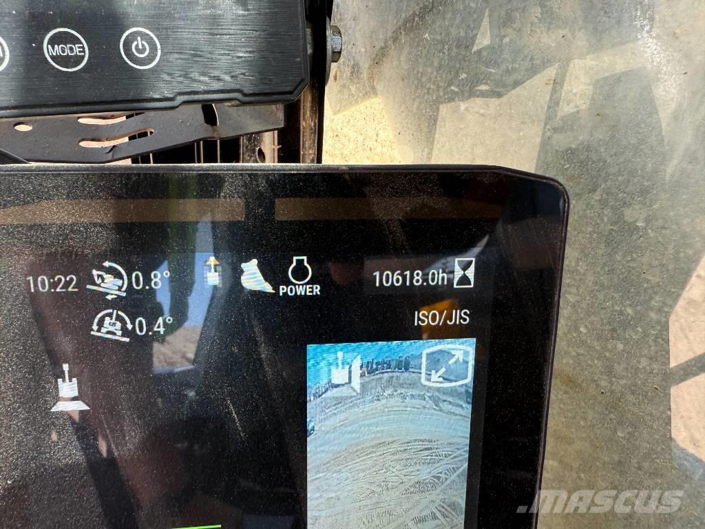 CAT 395 (Saudi Arabia) Escavatori cingolati