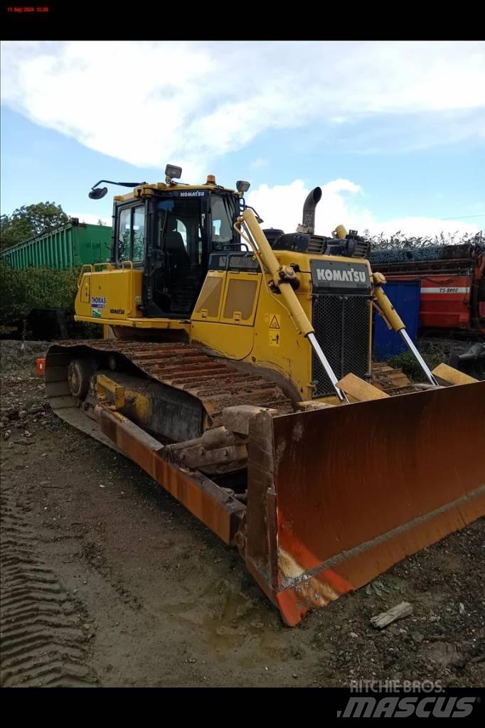 Komatsu D 65 PX-18 Dozer cingolati