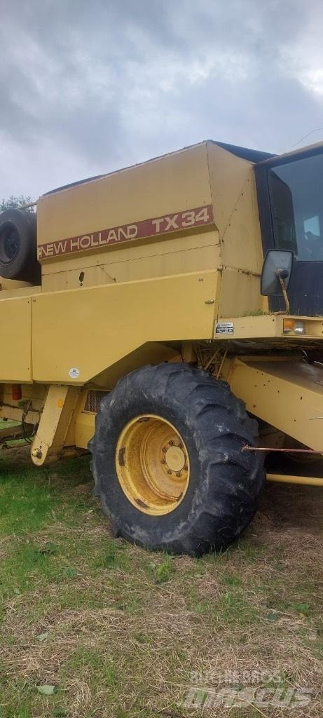 New Holland TX 34 Mietitrebbiatrici