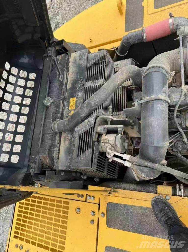 Komatsu PC 350 Escavatori cingolati