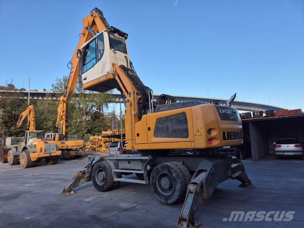 Liebherr LH 30 M Movimentazione rifiuti