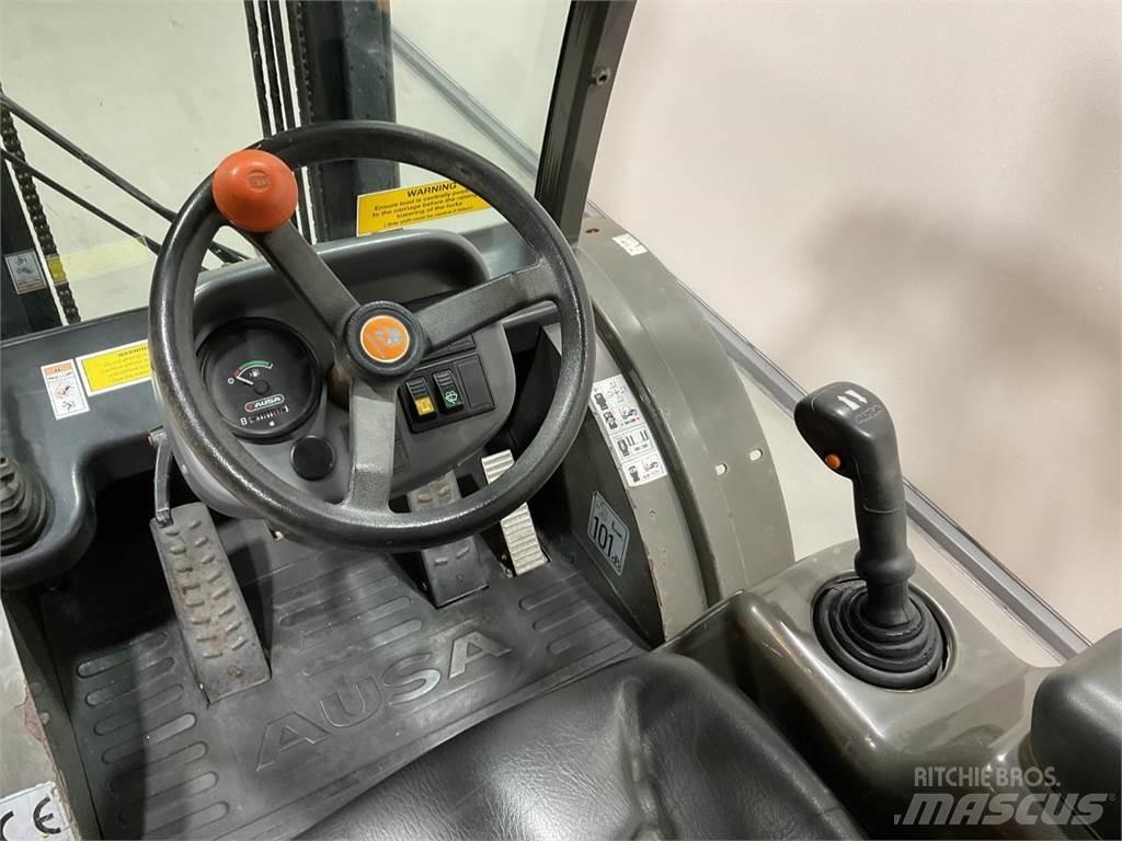 Ausa C150H X4 Elevatore per esterni