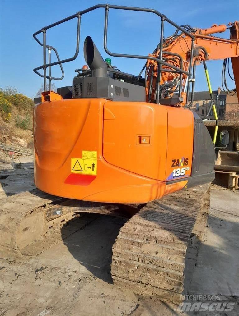 Hitachi ZX 135 US-6 Escavatori cingolati