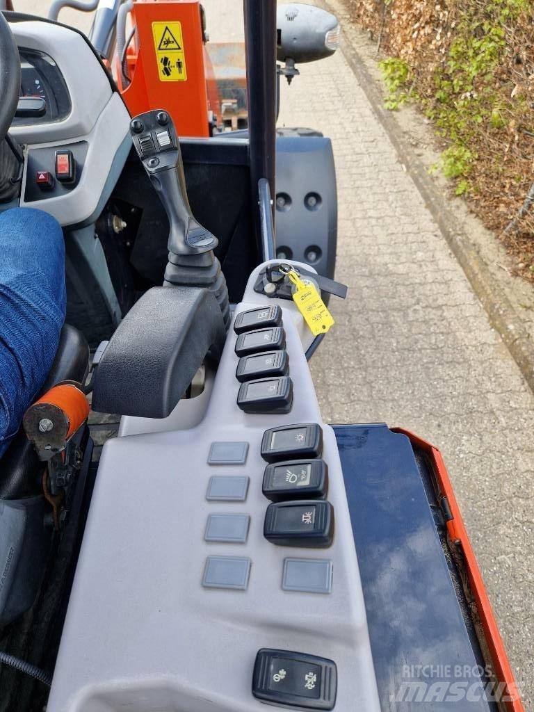 Kubota R 070 Pale gommate