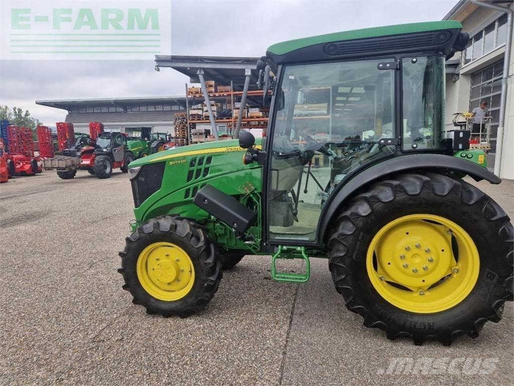 John Deere 5075 GF Trattori