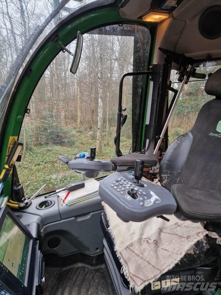 John Deere 1270 E Abbattitrici, Disboscatrici