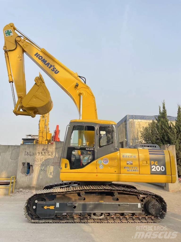 Komatsu PC 200-7 Escavatori cingolati