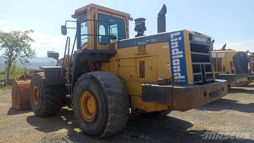 Komatsu WA 500-3H Pale gommate