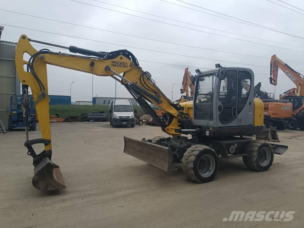 Wacker Neuson EW 100 Escavatori gommati