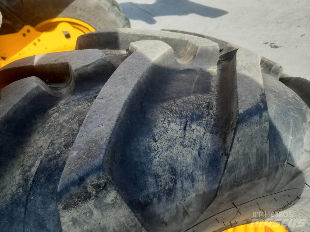 JCB TM 320 Sollevatori telescopici per agricoltura