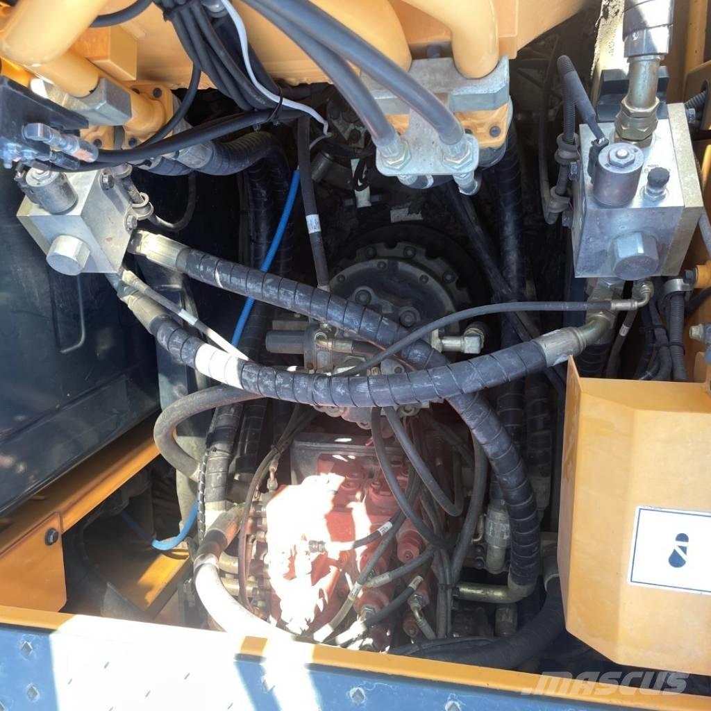 Hyundai HX220L Escavatori cingolati
