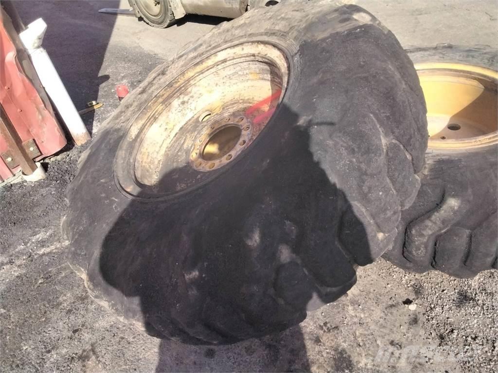 Nokian Els 17,5x25 Pneumatici, ruote e cerchioni