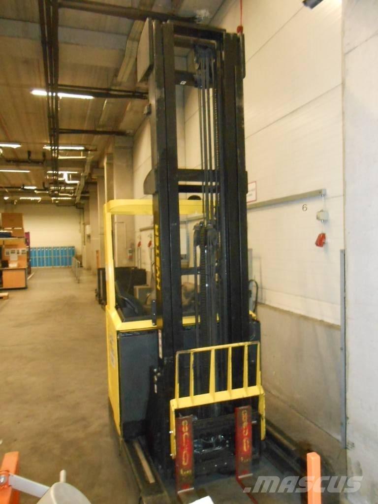 Hyster R 1.6 Carrello retrattile