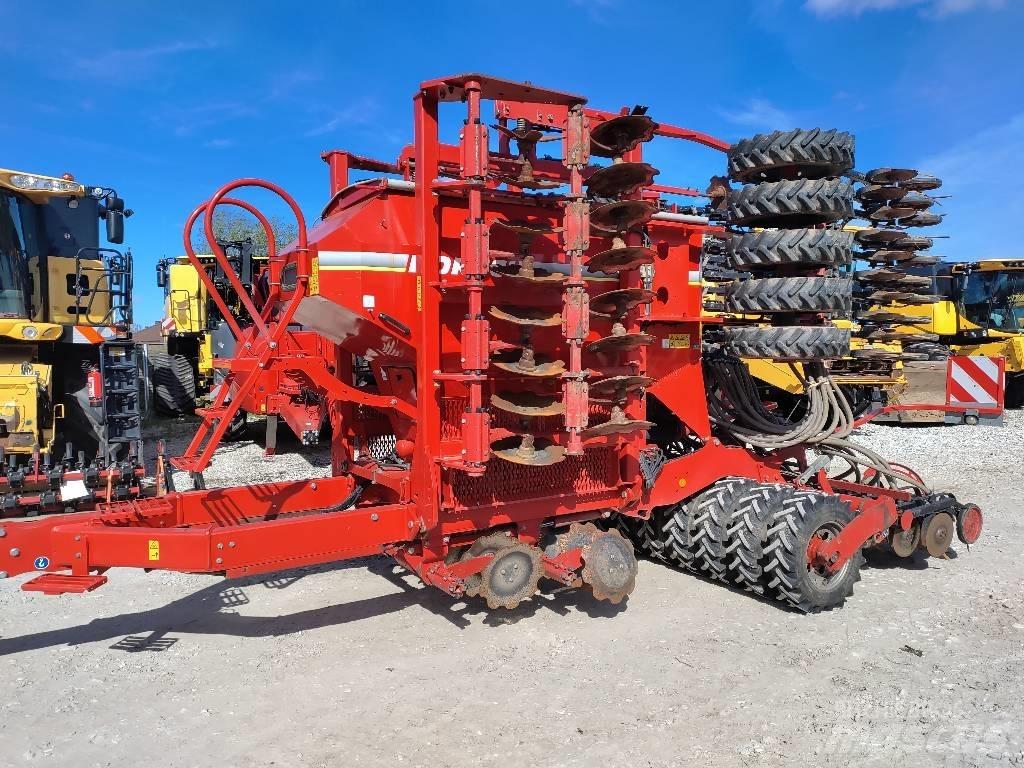 Horsch Pronto 6 DC Perforatrici
