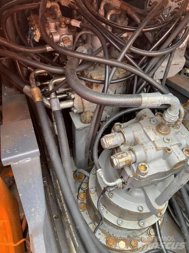 Hitachi ZX 210 Escavatori cingolati