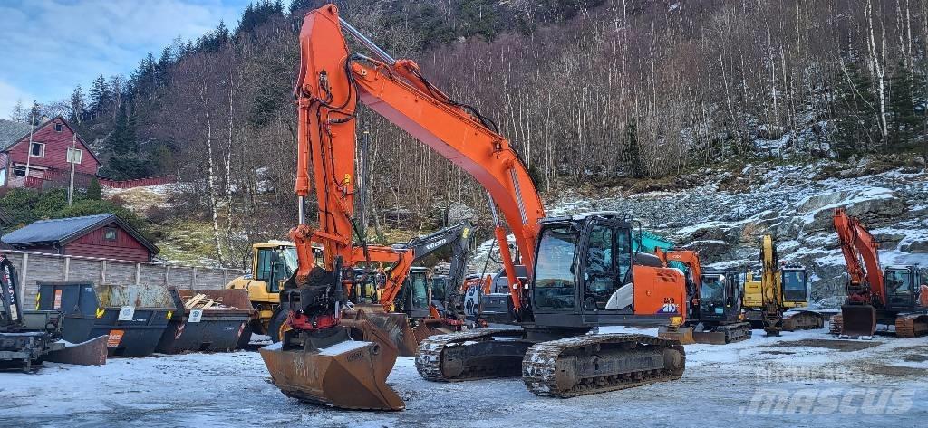 Hitachi ZX 210 LC-6 Escavatori cingolati