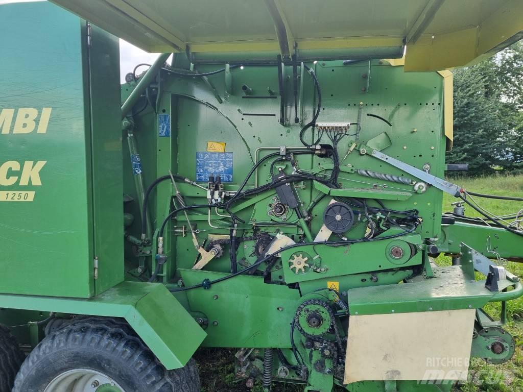 Krone Comprima F125 Rotopresse