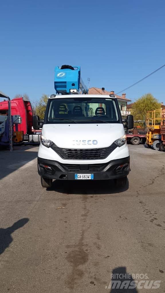 Socage 20d Piattaforme autocarrate