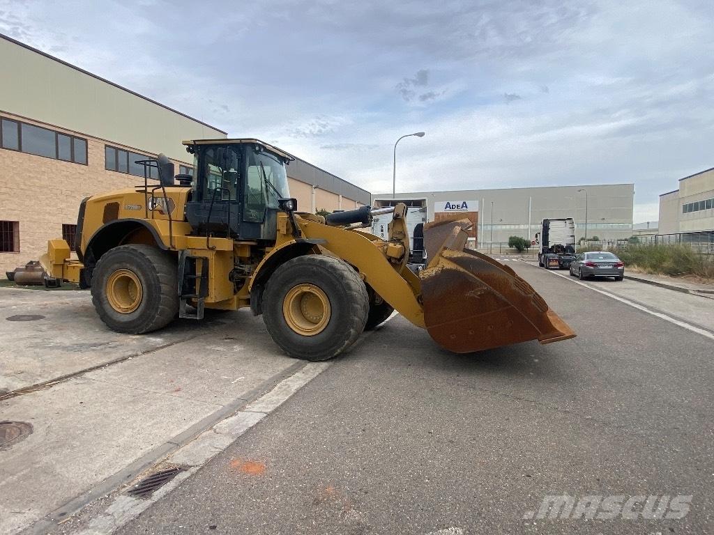 CAT 972 M Pale gommate