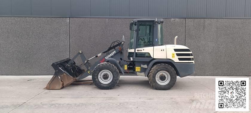 Schaeff TL 80 Pale gommate