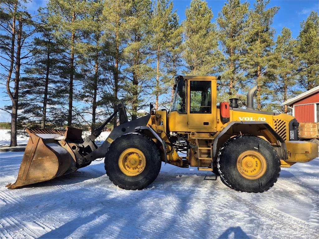 Volvo L120E Pale gommate