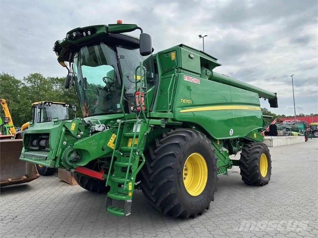 John Deere T 670 i Mietitrebbiatrici