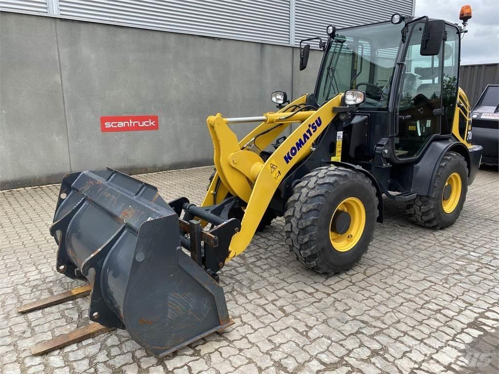 Komatsu WA70M-8EO Pale multiuso