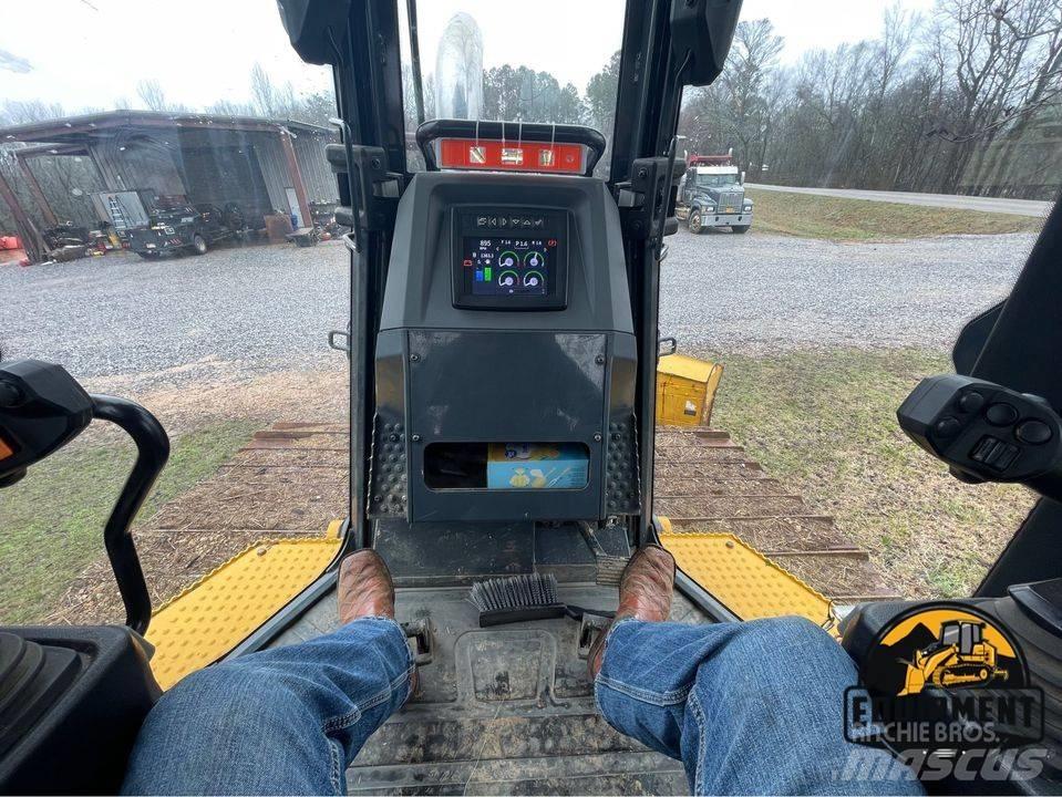 John Deere 750L Dozer cingolati