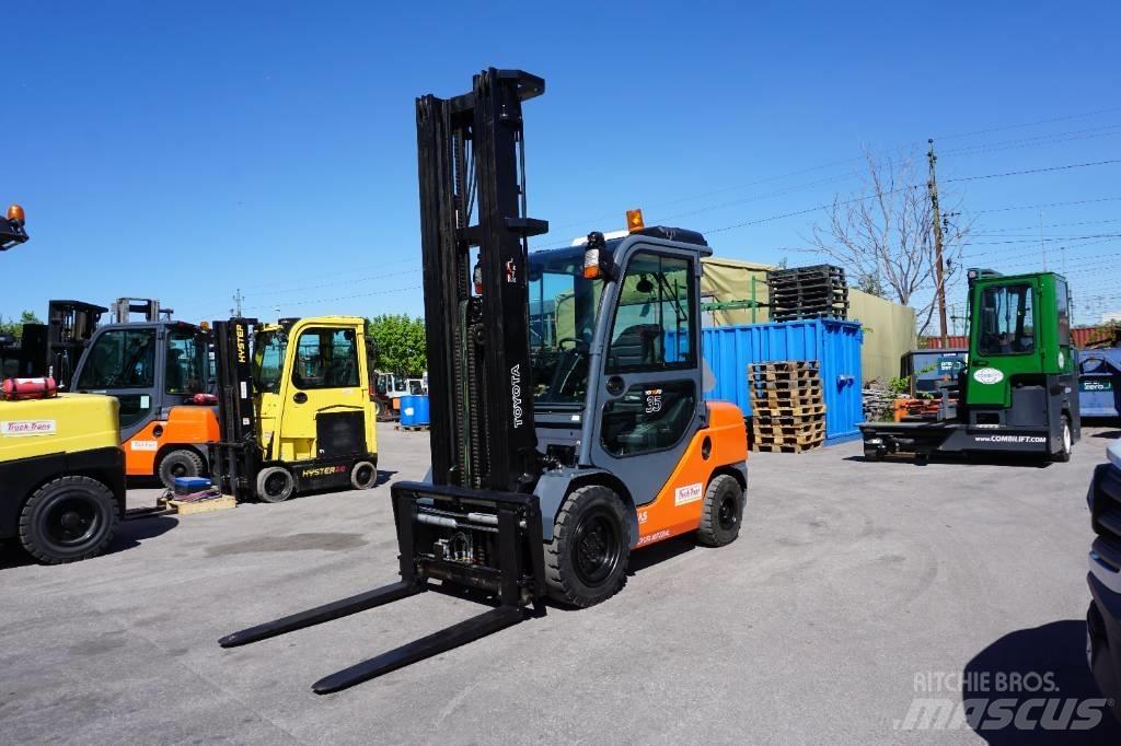 Toyota 52-8FDJF35 Carrelli elevatori diesel