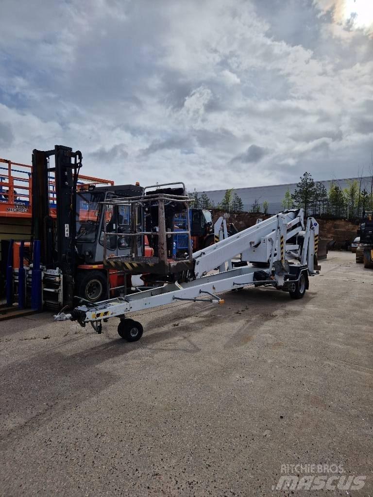Dino 260 XTD Piattaforme aeree su rimorchio