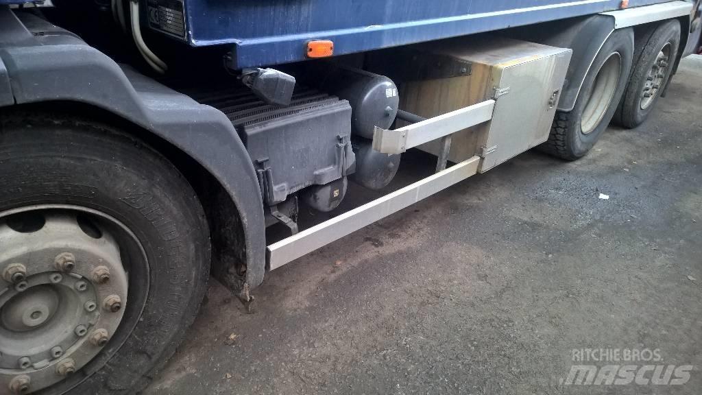 Scania P340 P 6x2 Autocabinati