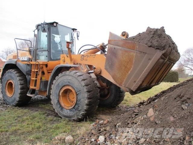 CASE 921 E 821 721 Pale gommate