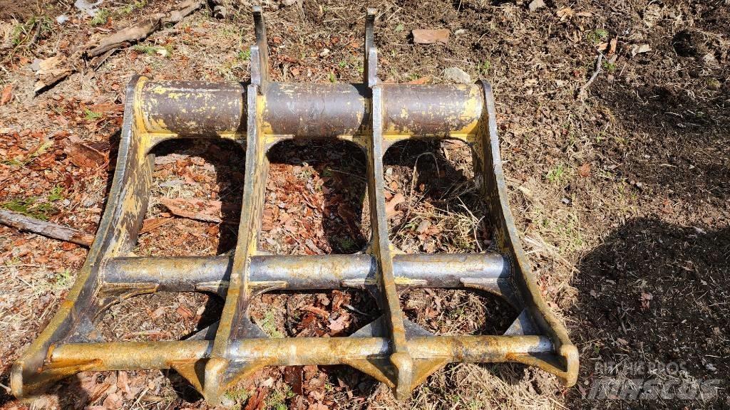 CAT 325 C Escavatori cingolati