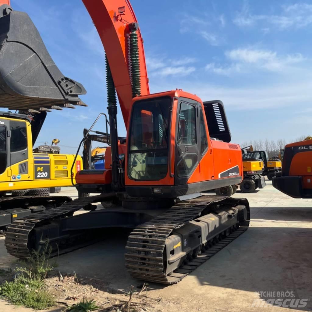 Doosan DX 300 Escavatori cingolati