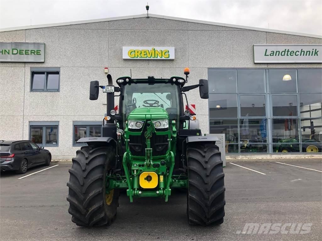 John Deere 6R215 Trattori