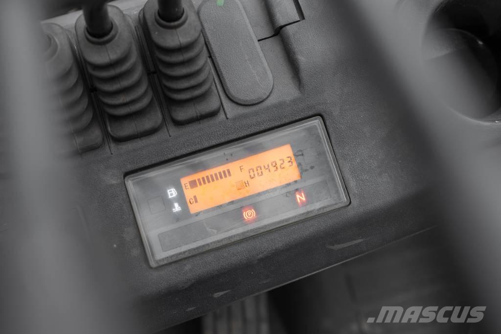 Manitou MI 30 D Carrelli elevatori diesel